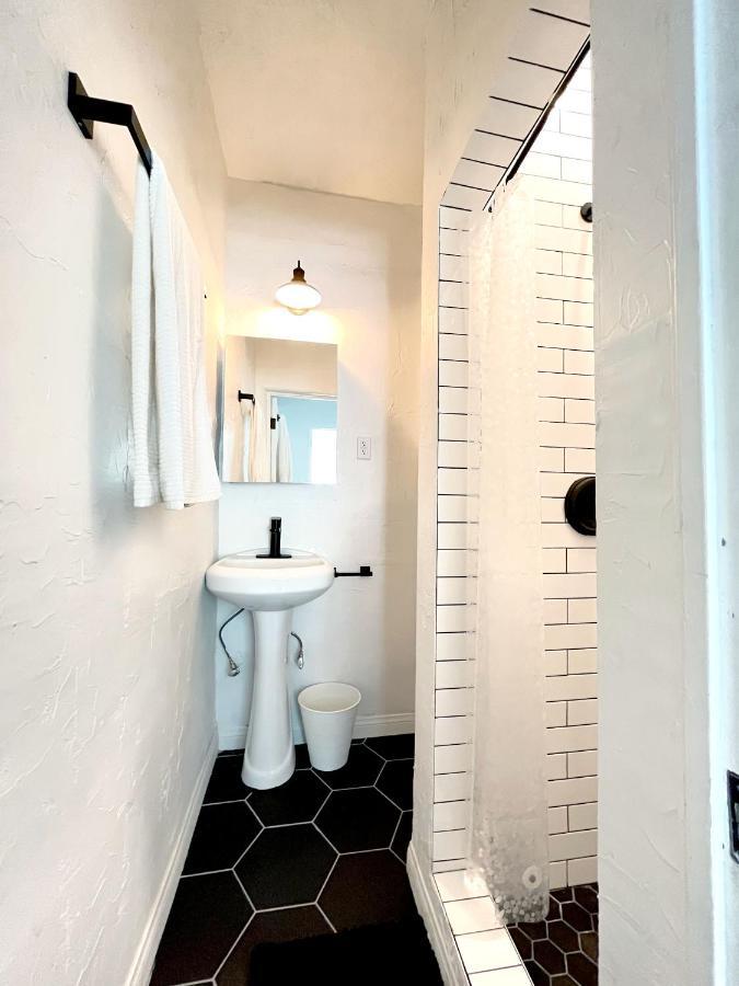 Heart Of Hollywood Apartment - 2Bed 2Bath Лос-Анджелес Экстерьер фото